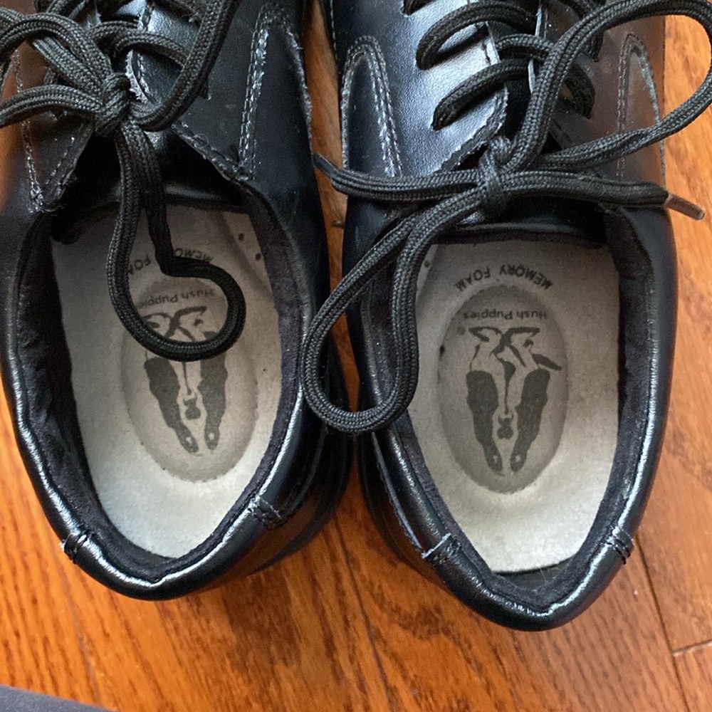 Boy’s size 5.5 Hush Puppies Dress shoes - Picture 4 of 16